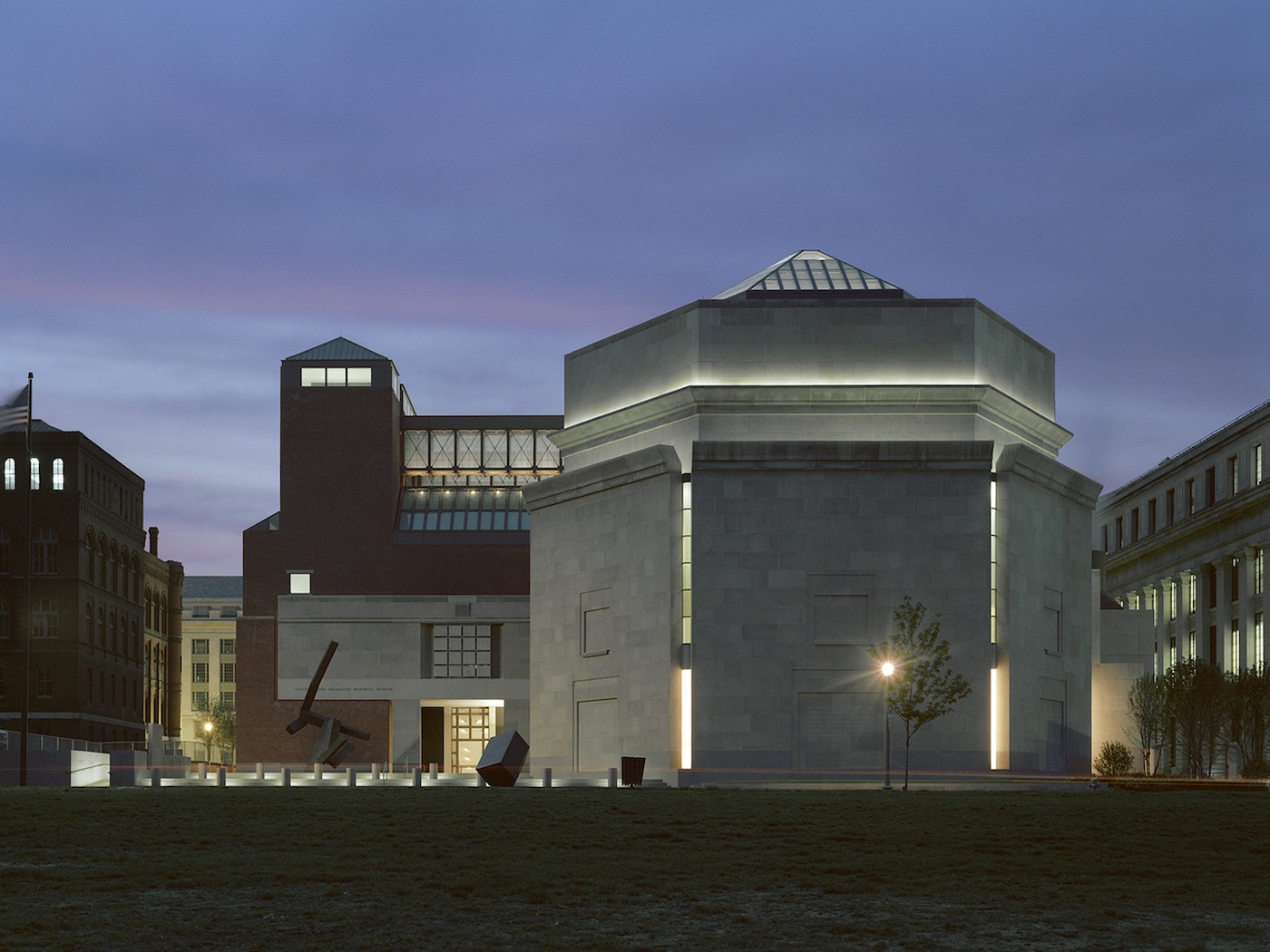 Holocaust Memorial Museum