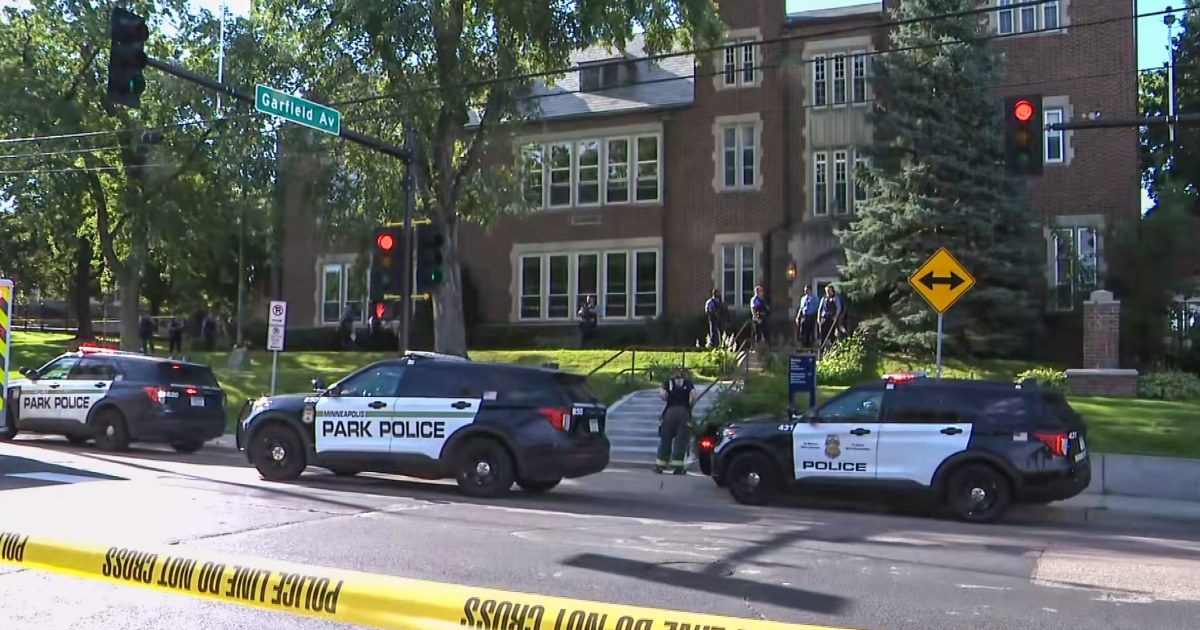 Shooter kills 2 children, wounds 17 at Minneapolis Catholic church during school Mass