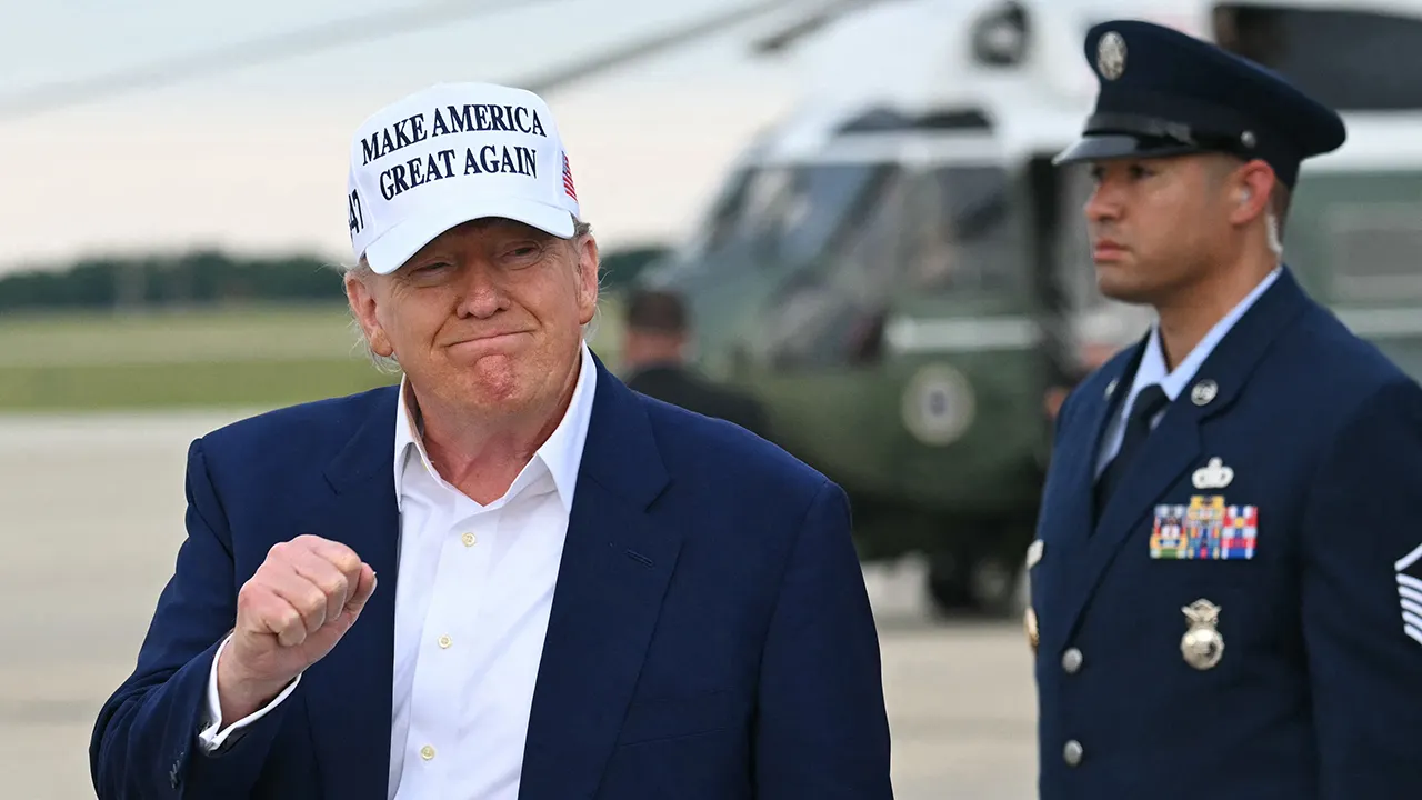 Trump threatens 50% tariff on EU, delays deadline to July 9